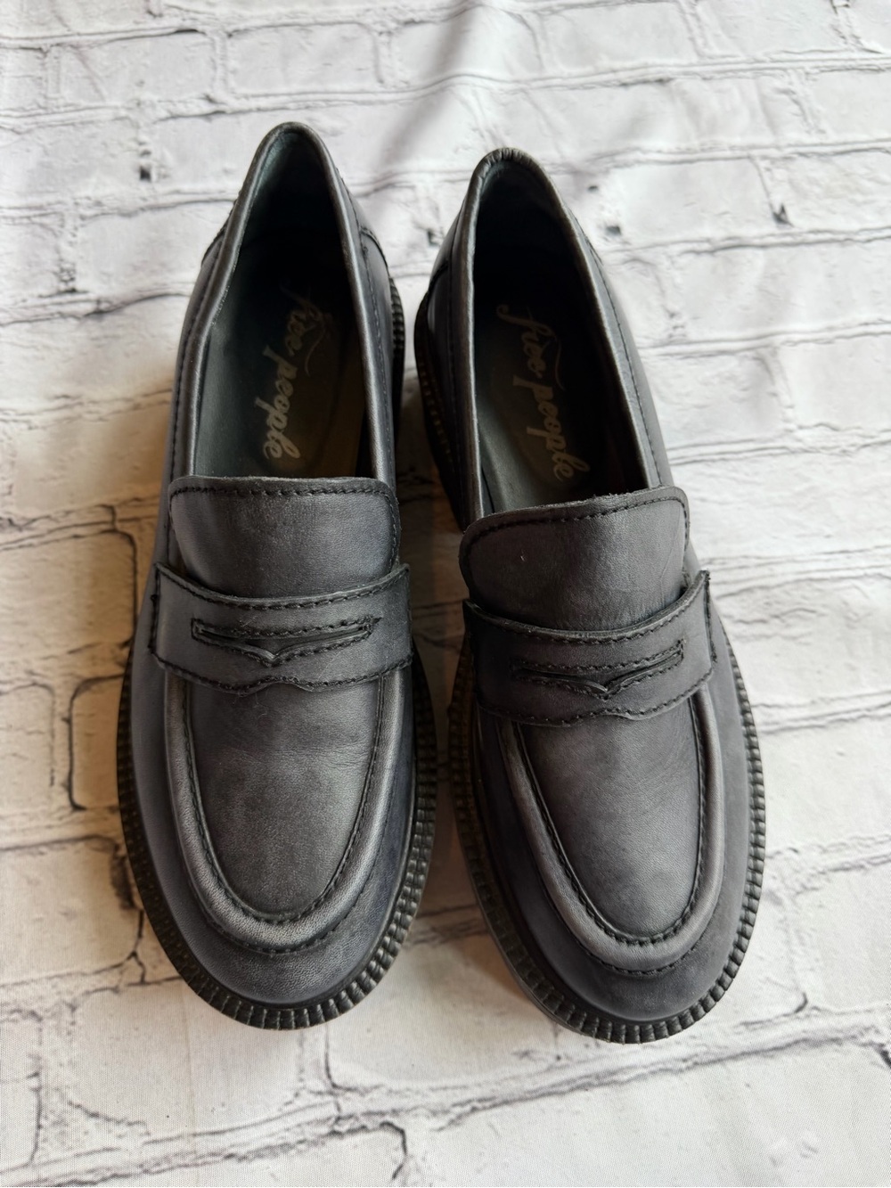 The Free People Decker Platform Penny Loafers 38.5 Grunge PreppyWhimsigoth